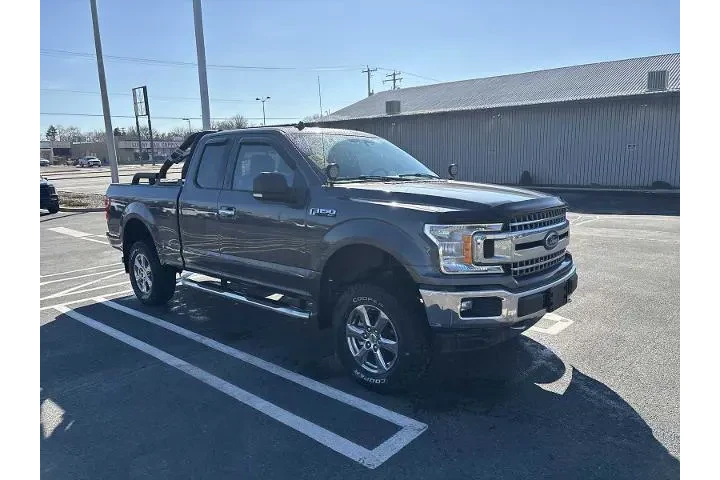 $36990 : Ford F-150 2020 4x4 XL 4dr S image 1