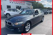 2013 BMW 3 SERIES en Kingston