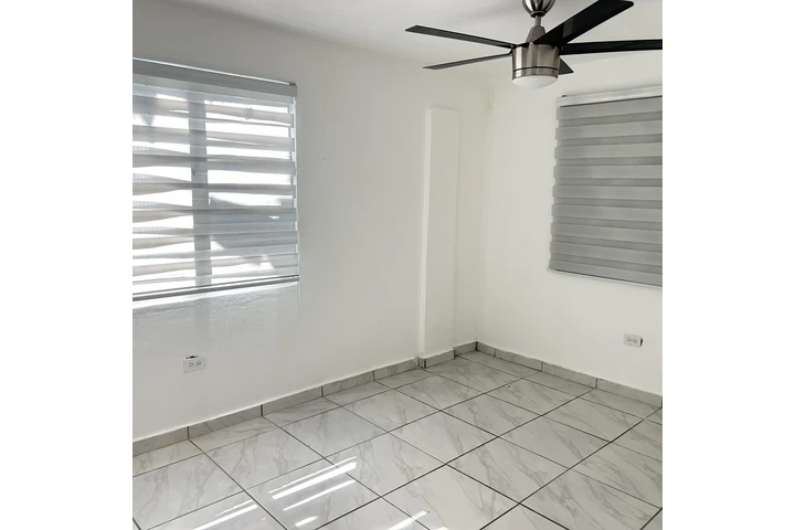 $900 : Se Renta apartamento image 3