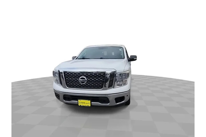 $19891 : Nissan Titan 2018 4x2 SV 4dr image 3
