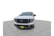 $19891 : Nissan Titan 2018 4x2 SV 4dr thumbnail