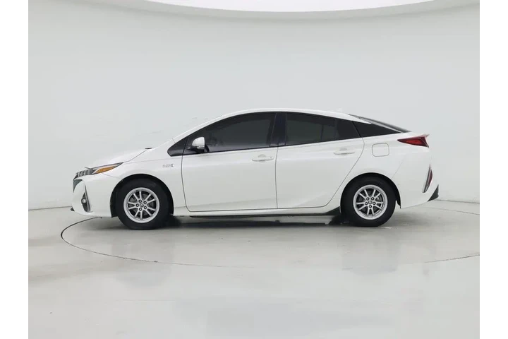 $17998 : Toyota Prius Prime 2017 Adva image 3