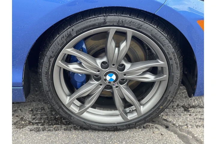 $23479 : 2016 BMW 2 Series M235i xDrive image 7
