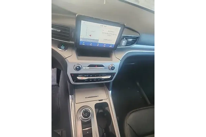 $20404 : Ford Explorer 2021 XLT 4dr S image 4