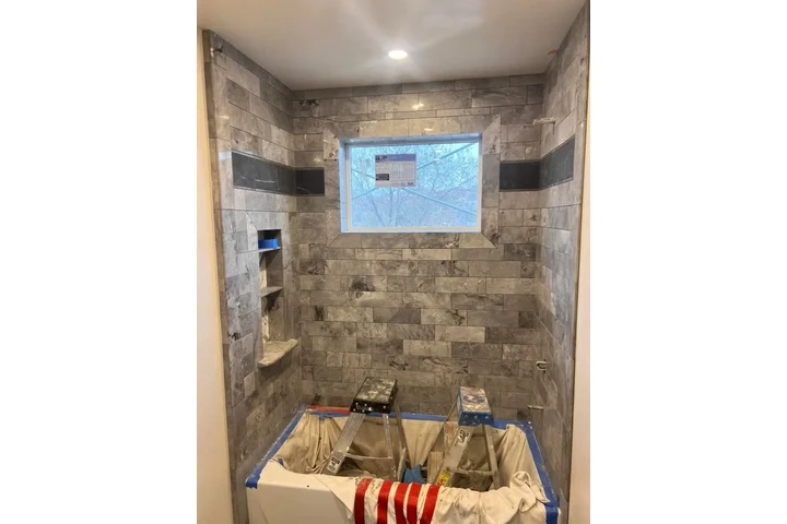 Martinez contrucsion image 1