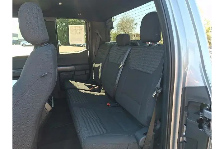 $25537 : Ford F-150 2021 4x4 XLT 4dr image 10