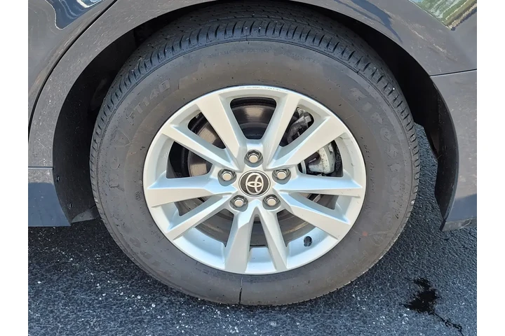 $28998 : Toyota Camry 2025 SE 4dr Sed image 10