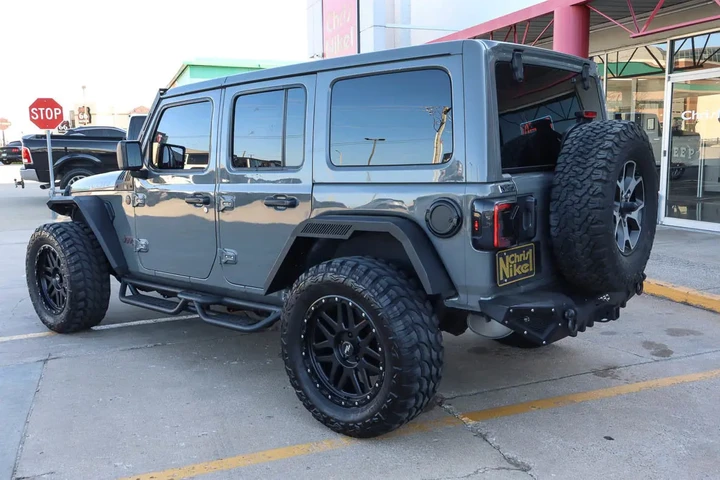 $34988 : 2021 Wrangler Unlimited Rubic image 6