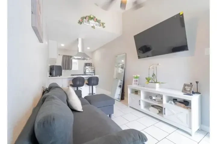 $1150000 : Duplex, Viva en Una Rente Otra image 7
