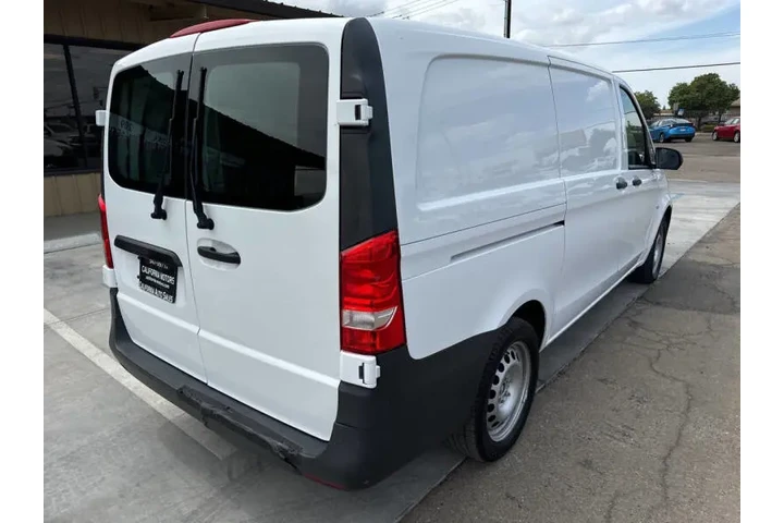 $17999 : 2019 Mercedes-Benz Metris Car image 5