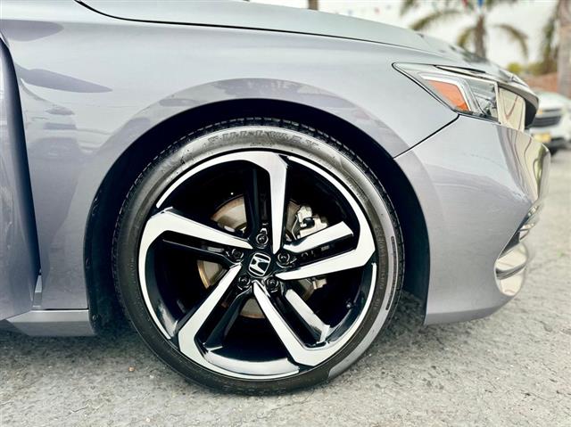 $19995 : 2019 Accord Sport image 6