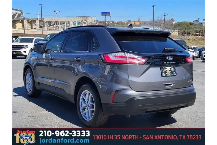 $20755 : Ford Edge 2022 AWD SE 4dr Cr image 3
