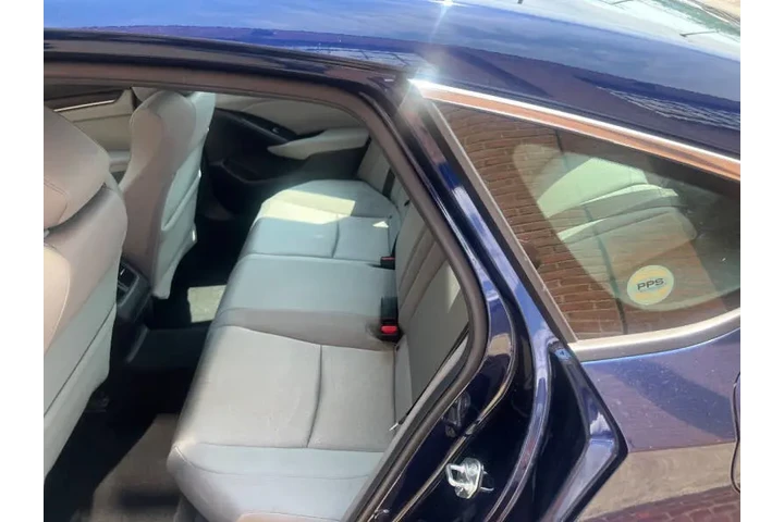 $15500 : 2018 Accord EX image 10
