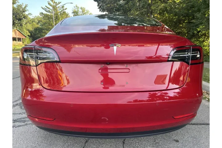 $15991 : 2018 Model 3 Long Range image 7