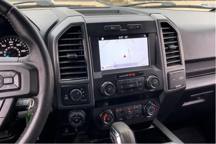 $30988 : Ford F-150 2019 4x4 XLT 4dr image 7