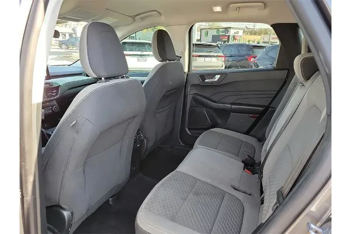 $20217 : Ford Escape 2021 AWD SE 4dr image 9