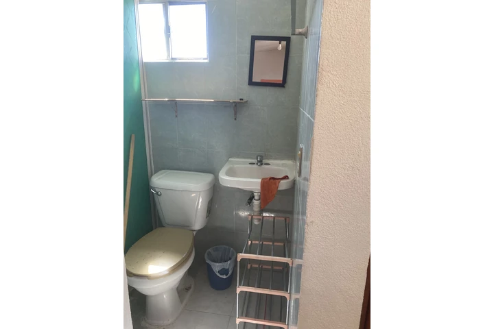 $3000 : Cómodo cuarto amueblado en ren image 1
