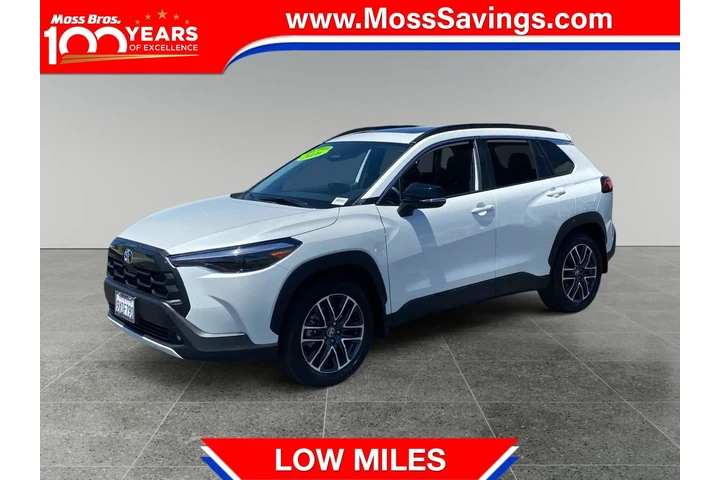 $32938 : Toyota Corolla Cross 2026 XL image 1
