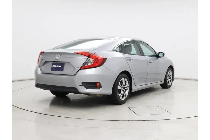 $17998 : Honda Civic 2016 LX 4dr Seda image 8