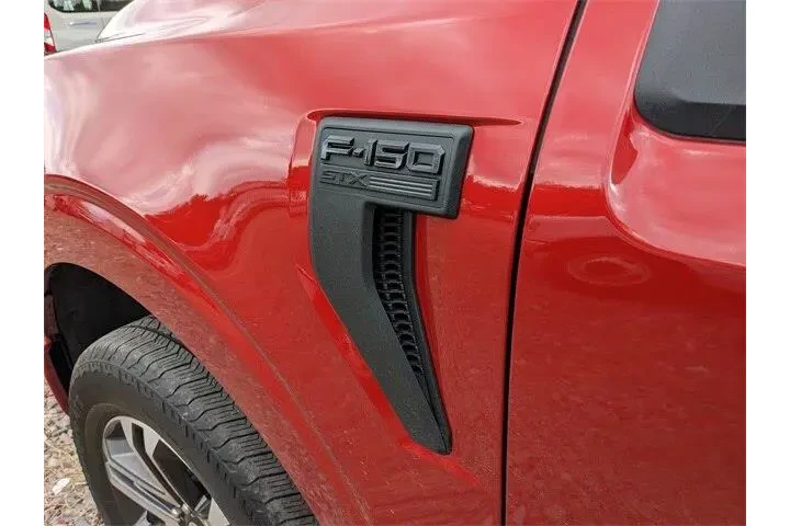 $36577 : Ford F-150 2023 4x4 Lariat 4 image 4