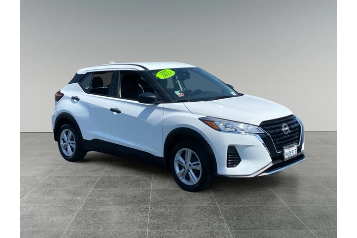 $23891 : Nissan Kicks 2023 S 4dr Cros image 7