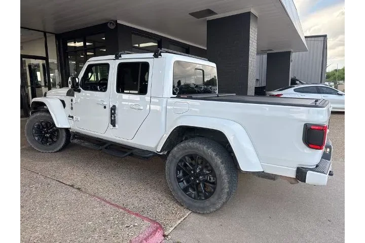 $32567 : Jeep Gladiator 2021 4x4 High image 3