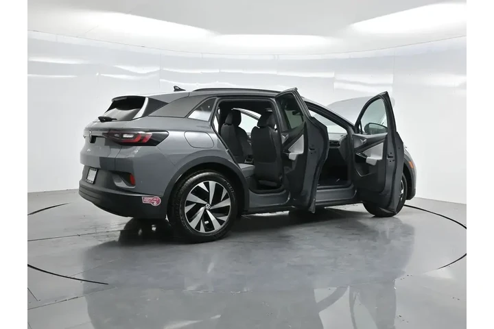 $17508 : Volkswagen ID.4 2023 Pro 4dr image 5