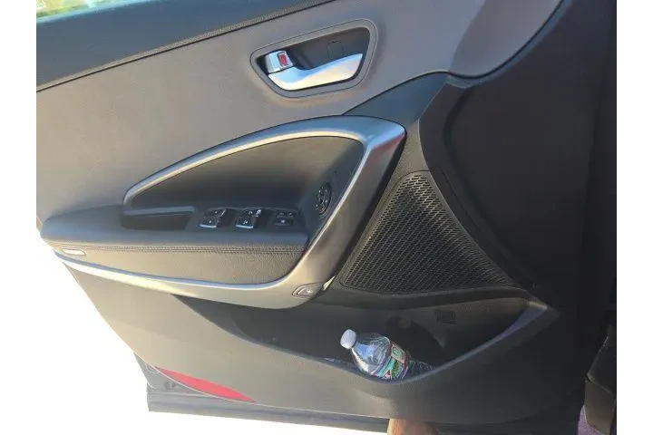 $14634 : Hyundai SANTA FE 2018 SE 4dr image 4