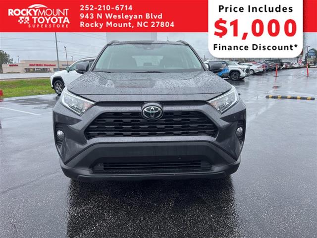 $21989 : PRE-OWNED 2019 TOYOTA RAV4 XLE image 2