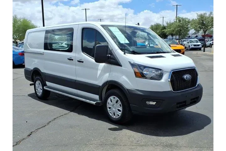 $39688 : Ford Transit 2025 250 3dr SW image 8