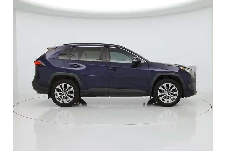 $20998 : Toyota RAV4 2020 AWD XLE Pre image 7