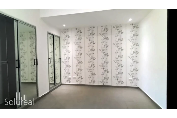 $1150 : *Alquiler de apto Urb Real image 6