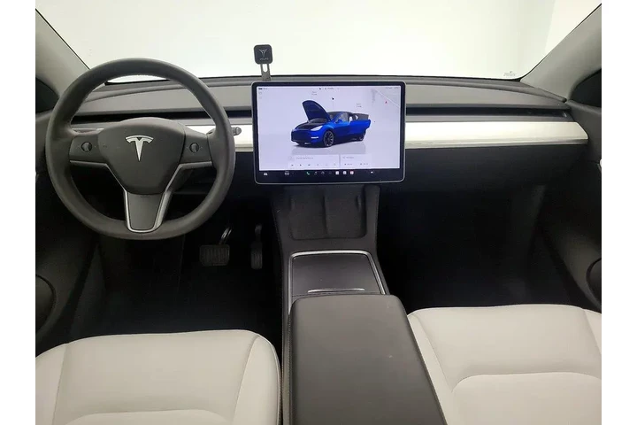 $34998 : Tesla Model Y 2022 AWD Long image 9