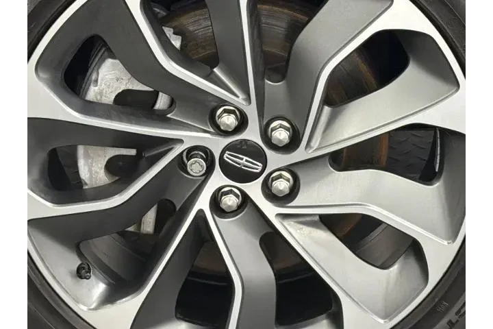 $37000 : Lincoln Nautilus 2023 Reserv image 5