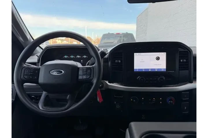 $38495 : Ford F-150 2023 4x4 XL 4dr S image 6