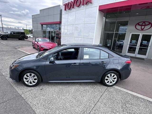 $23434 : 2024 Corolla LE image 2