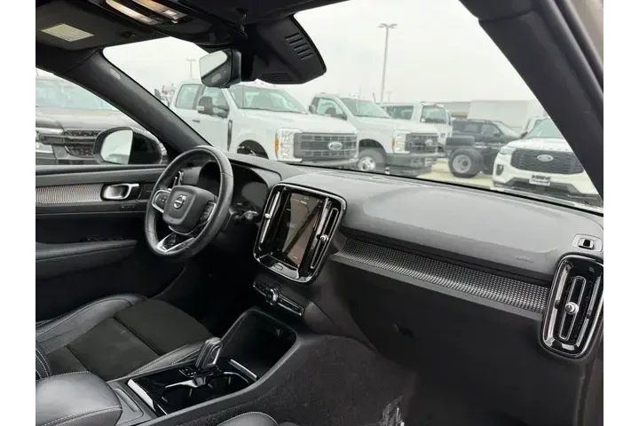 $24491 : Volvo XC40 Recharge 2021 eAW image 9