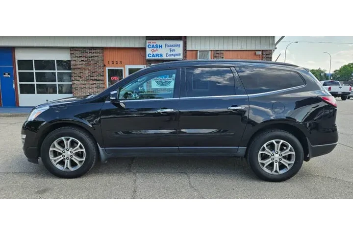$12990 : 2016 Traverse LT image 1