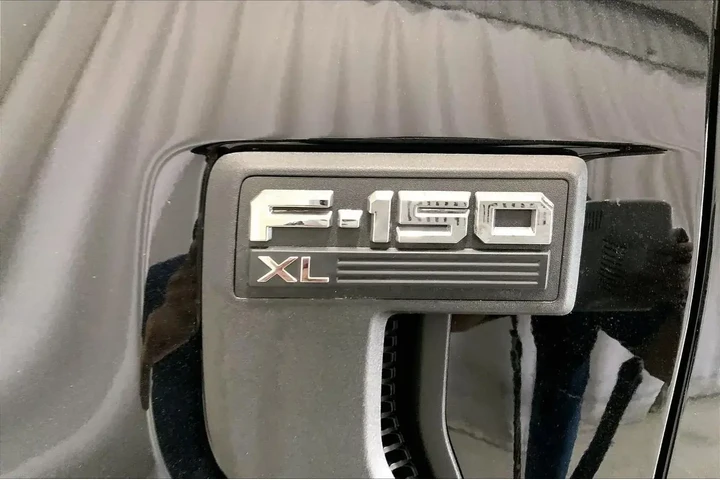 $27291 : Ford F-150 2021 4x4 XL 4dr S image 9