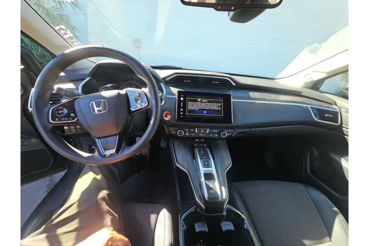 $24750 : 2021 Clarity Plug-In Hybrid image 10