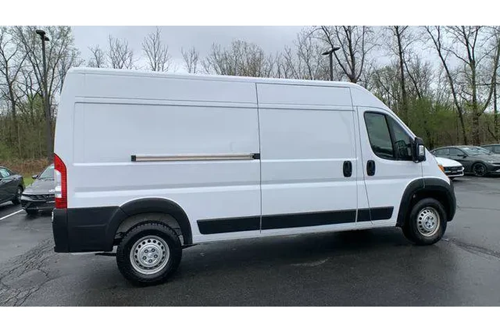 $37999 : Ram ProMaster 2024 Tradesman image 6