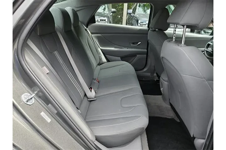 $18471 : Hyundai ELANTRA 2024 SEL 4dr image 10