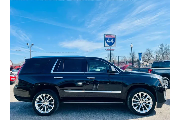 $25995 : 2019 Escalade Premium 4WD image 8