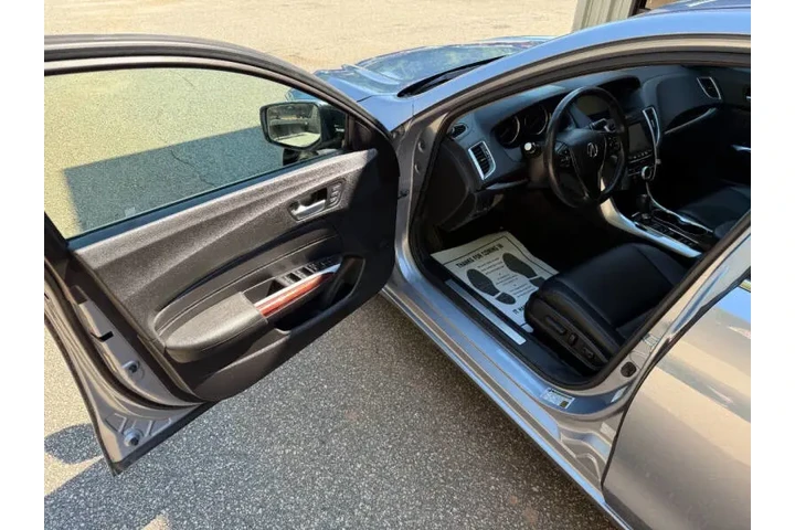 $15999 : 2015 TLX image 10