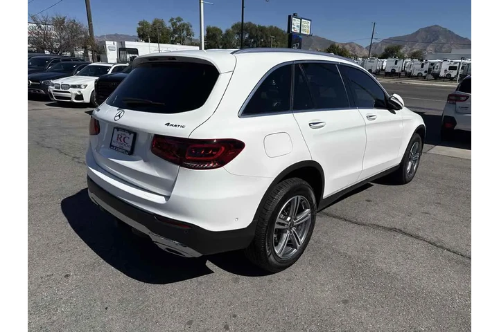 $25910 : 2021 GLC 300 4MATIC SUV image 7
