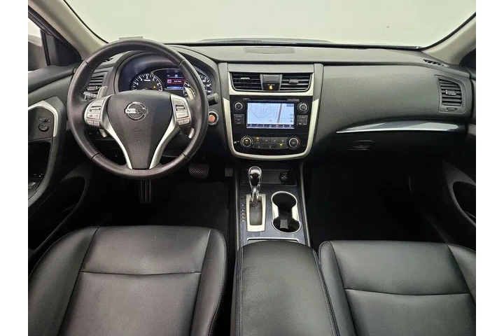 $14998 : Nissan Altima 2018 2.5 SR 4d image 9