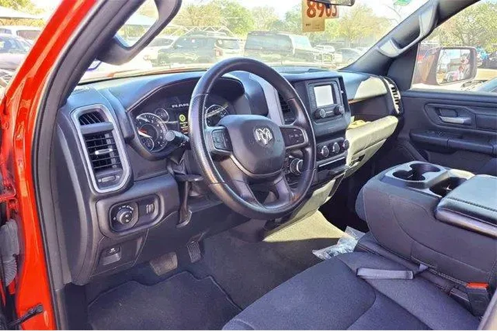 $33833 : Ram 1500 2024 4x4 Tradesman image 9