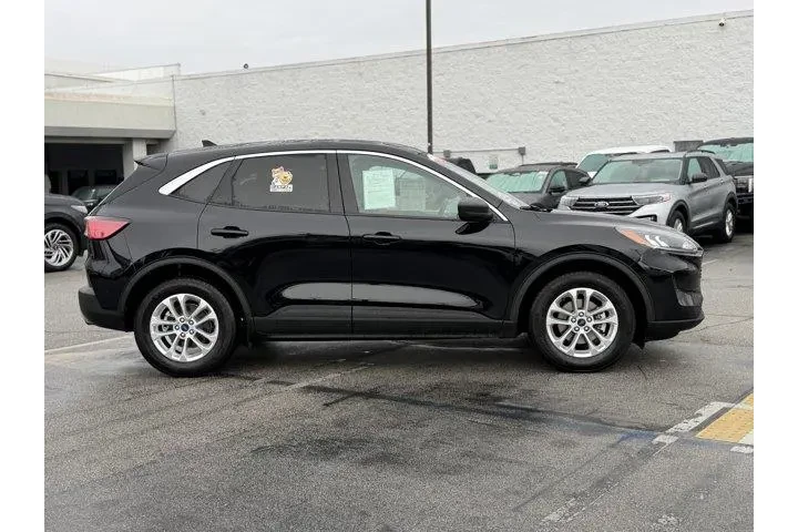 $19995 : Ford Escape 2022 SE 4dr SUV image 8