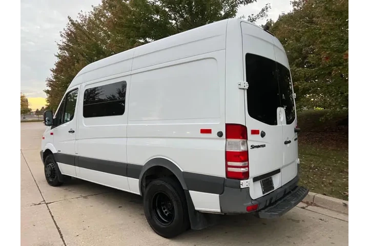 $13995 : 2013 Mercedes-Benz Sprinter 3 image 5