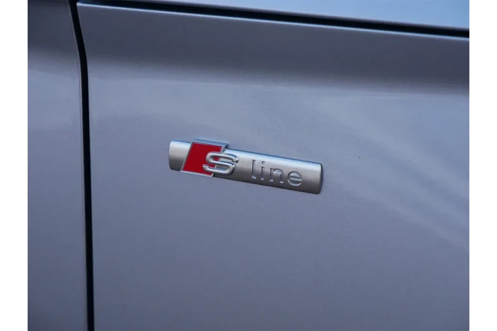 $23975 : Audi Q5 2023 AWD quattro S l image 6